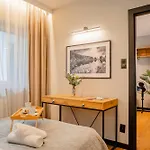 Lägenhet Podgorze - Parking, Balcony - By Rentujemy
