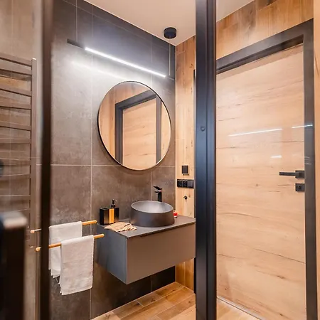 Podgórze - Parking, Balcony - By Rentujemy Apartamento Cracóvia