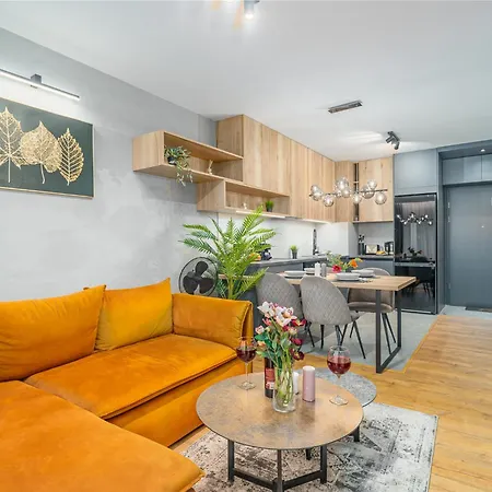 Appartement Podgorze - Parking, Balcony - By Rentujemy *